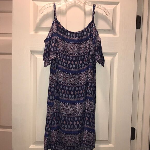 ✨Skies Are Blue Ana Cold Shoulder Dress, Co… - Picture 6 of 7
